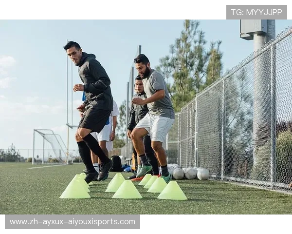 足球运动员如何在比赛中提升体力